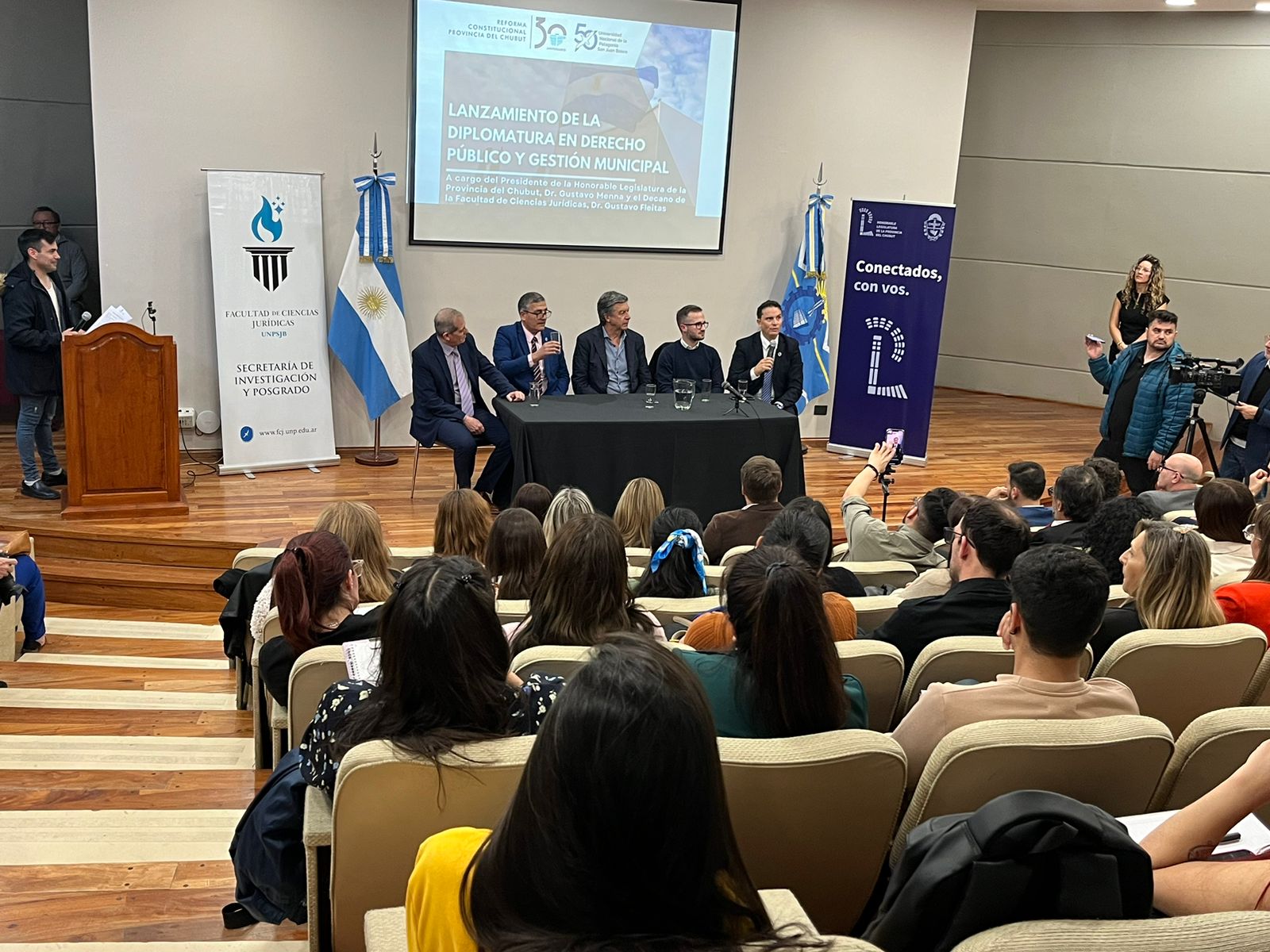 LANZAMIENTO DE LA DIPLOMATURA EN DERECHO PUBLICO Y GESTION MUNICIPAL